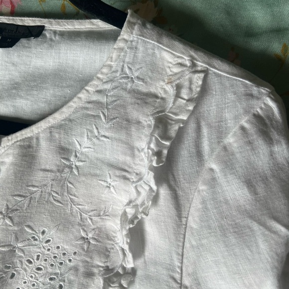 White Embroidered Detailed J.Crew Linen Top in medium - Picture 2 of 6